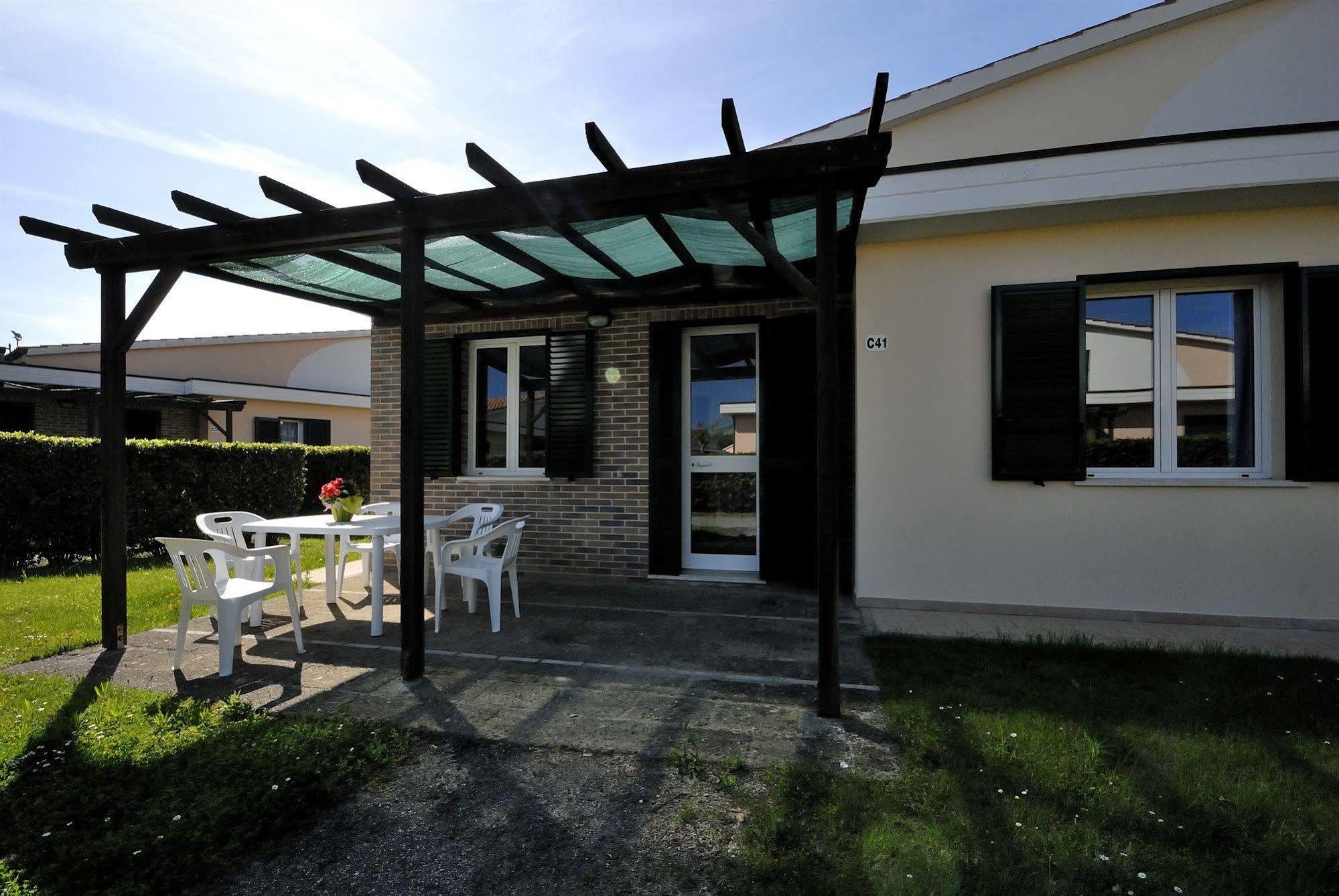 Villaggio Turistico La Cecinella Marina di Cecina Dış mekan fotoğraf