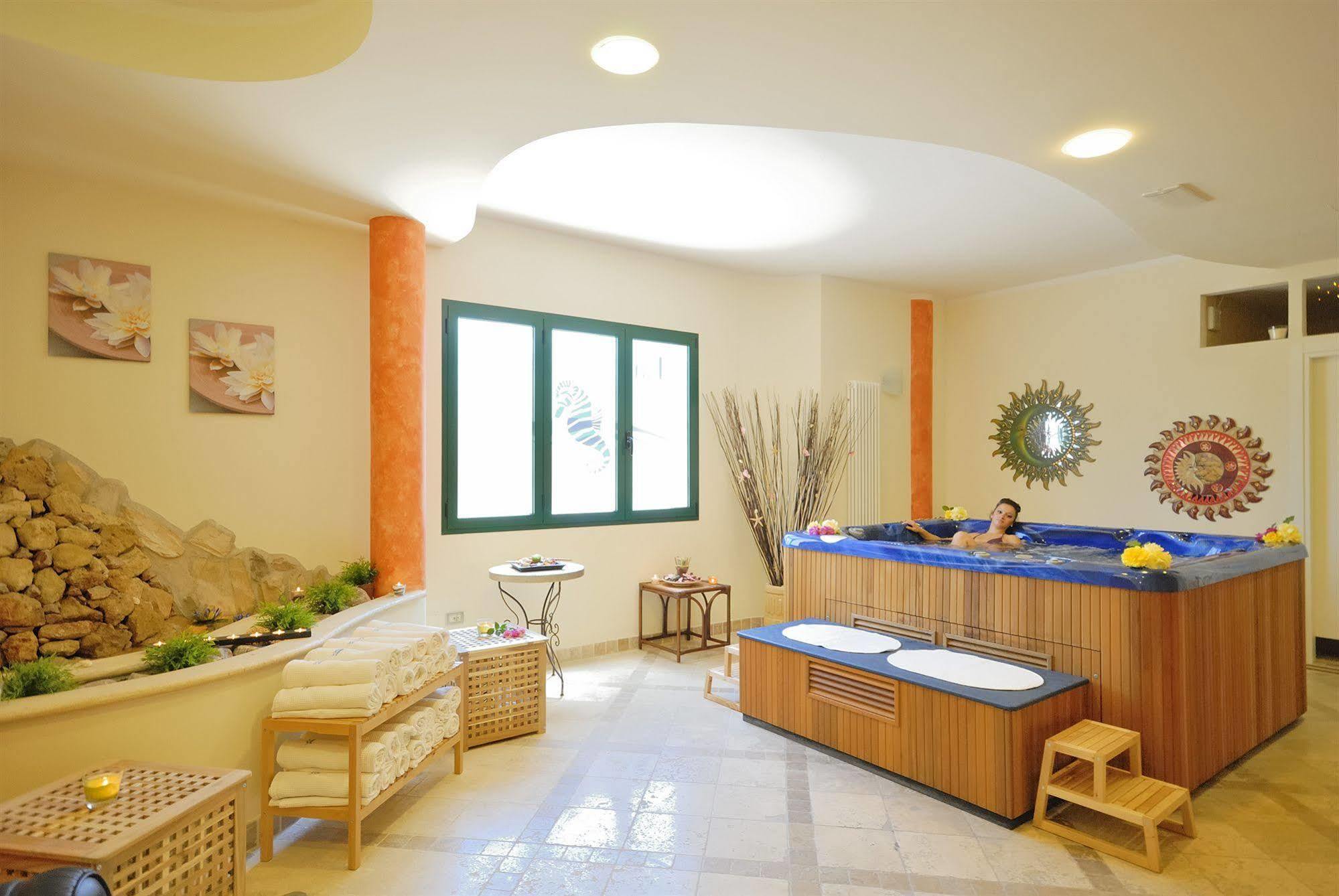 Villaggio Turistico La Cecinella Marina di Cecina Dış mekan fotoğraf
