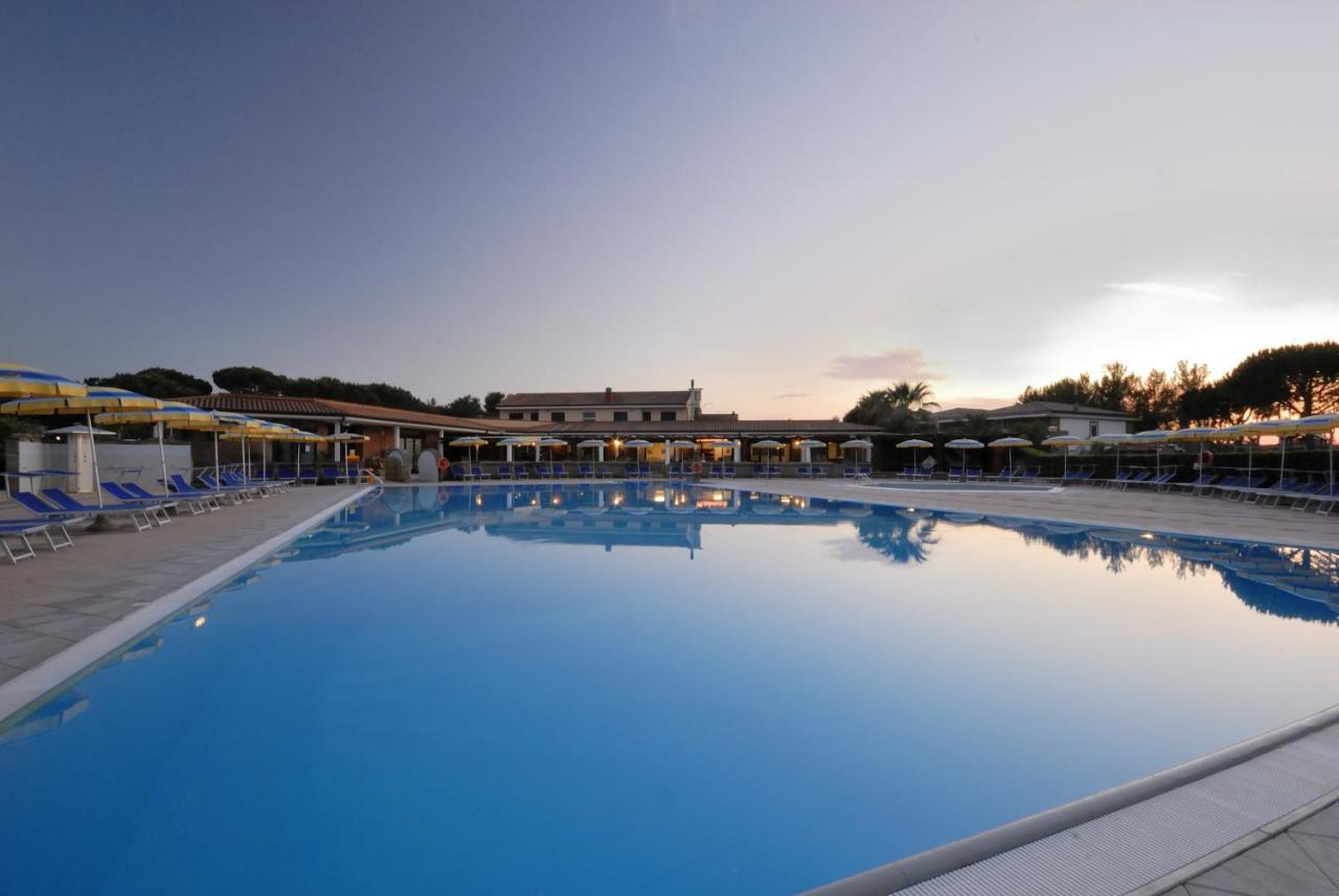 Villaggio Turistico La Cecinella Marina di Cecina Dış mekan fotoğraf